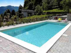 Casa Sonia - Modern Apartment with Pool on Lake Como Gera Lario